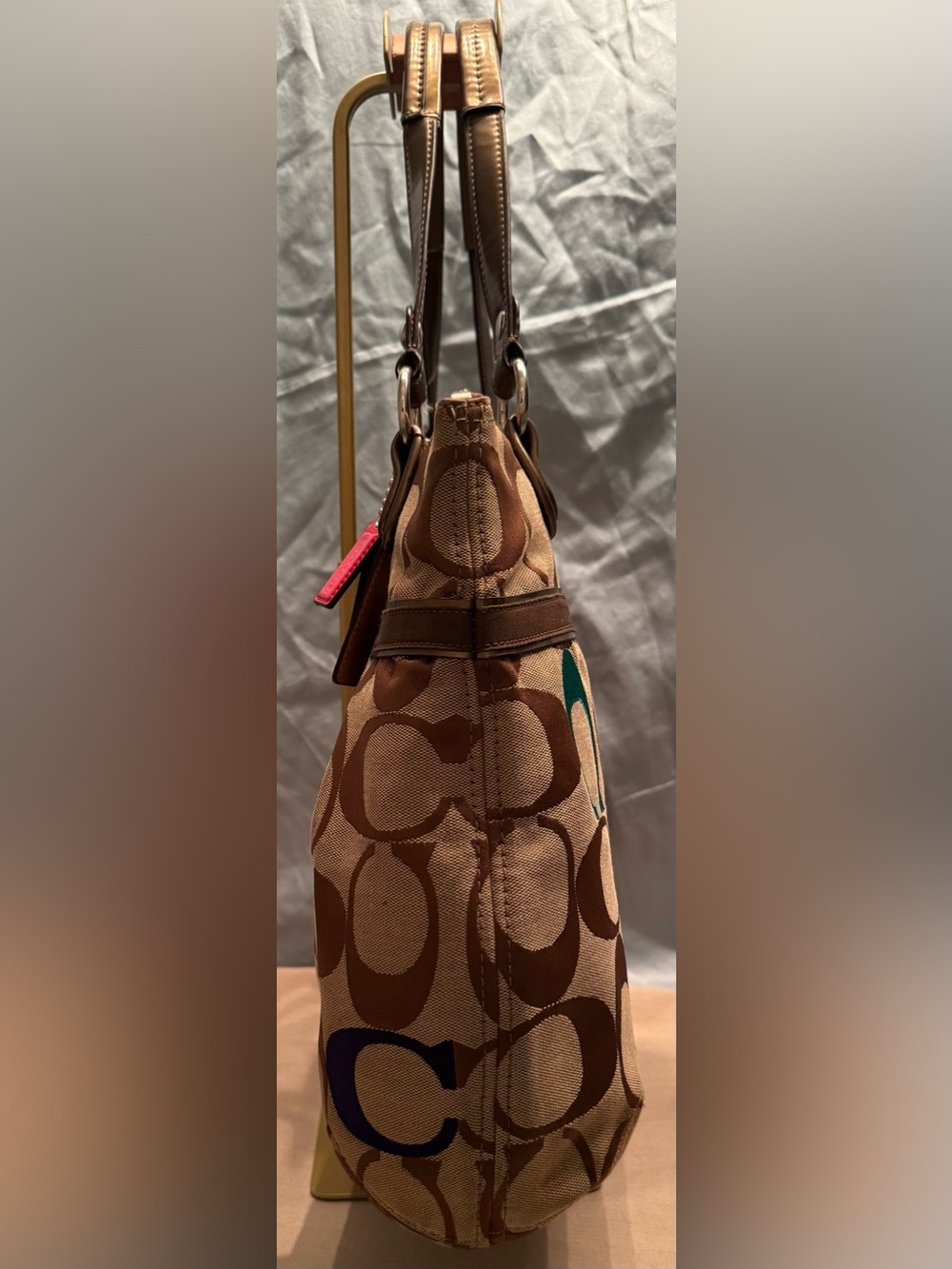 Coach Poppy Signature C Glam Tote - Picture 5 of 15